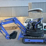 2001 Mitsubishi MM20CR