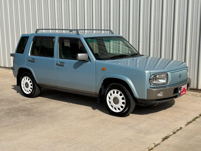2000 Nissan Rasheen AWD