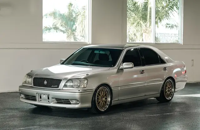 1999 Toyota Crown Athlete V