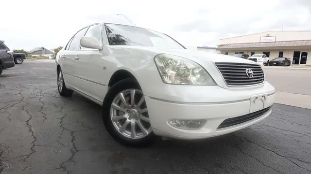 2000 Toyota Celsior C Version