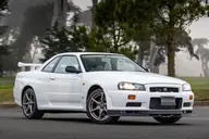 2000 Nissan Skyline GT-R